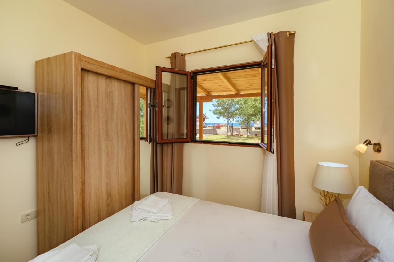 Holiday Home Sea Petrovac na moru Exterior foto