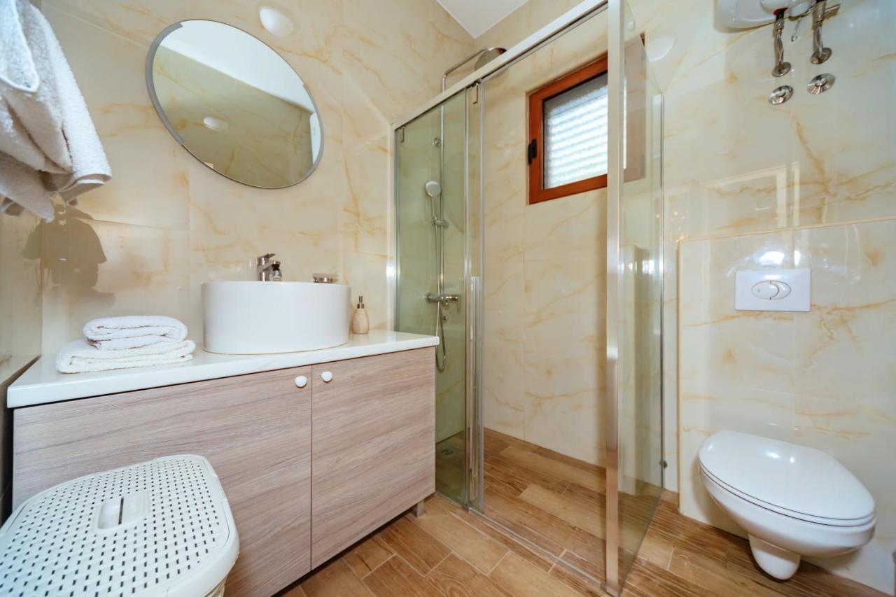 Holiday Home Sea Petrovac na moru Exterior foto