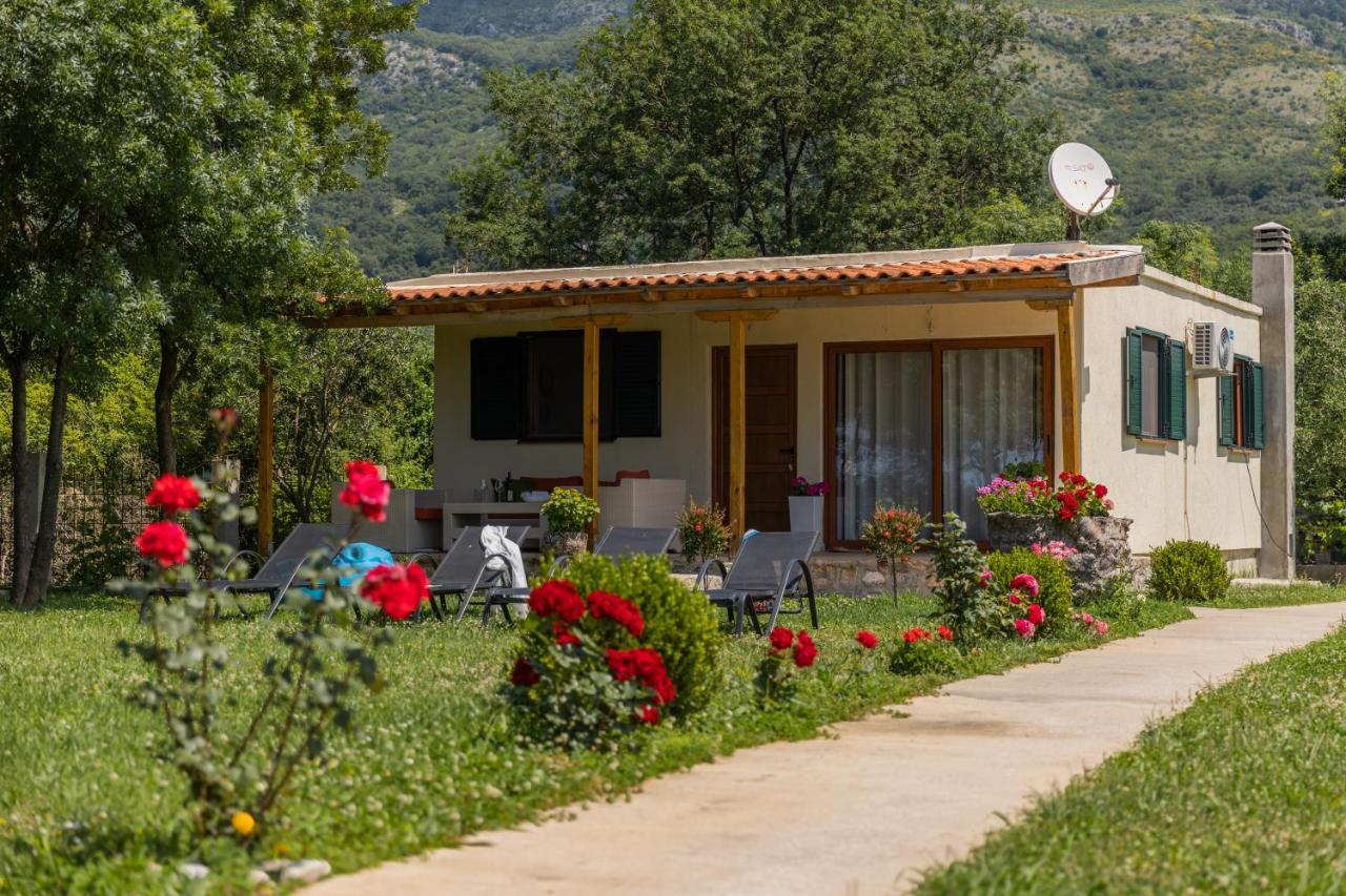 Holiday Home Sea Petrovac na moru Exterior foto